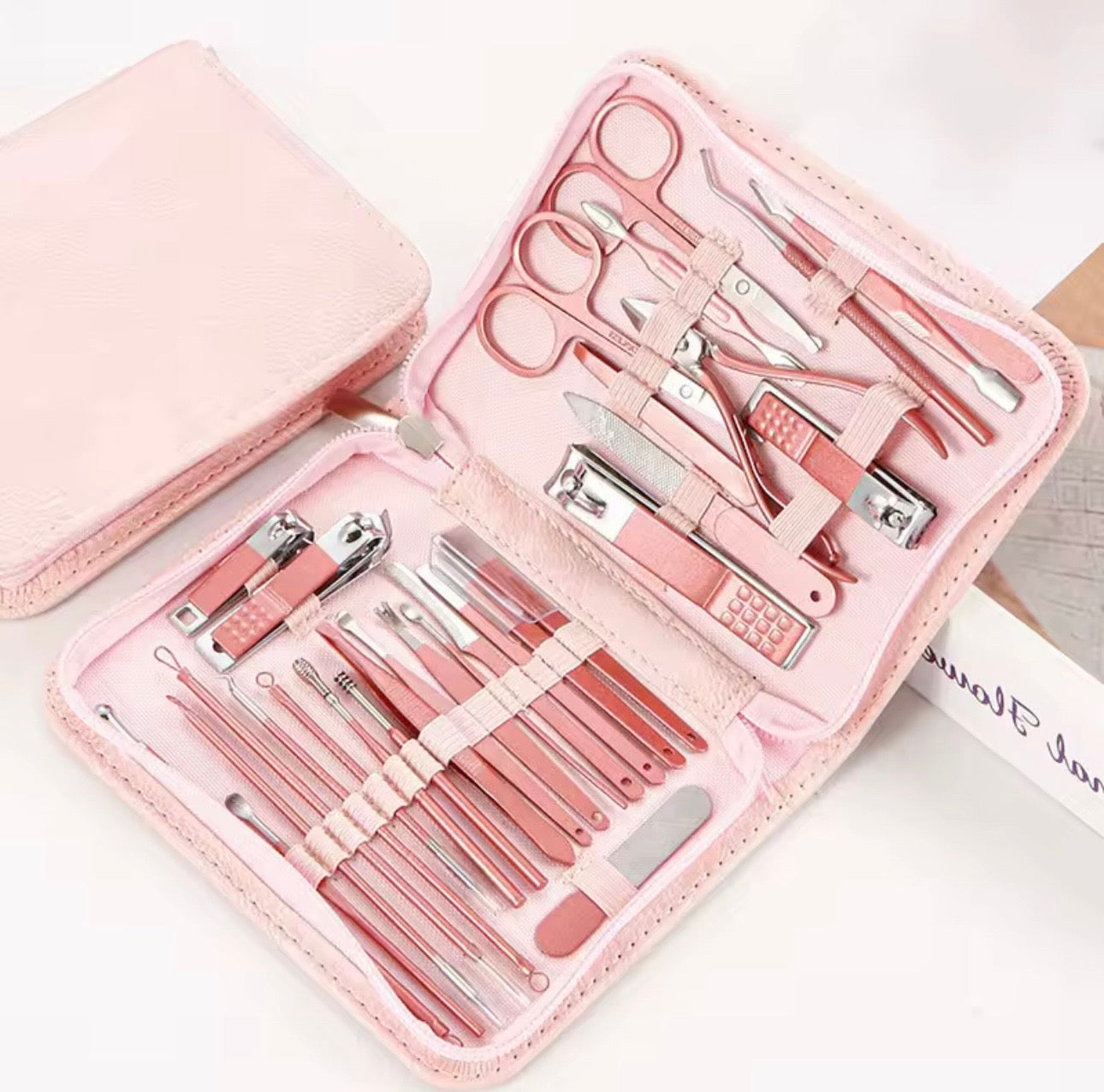 Mani & Pedi Essentials Kit